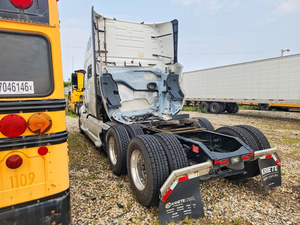 Aukcja sprzedaży 2020 Volvo Vn, vin: 4V4NC9EH1LN241089, numer aukcji: 64014106
