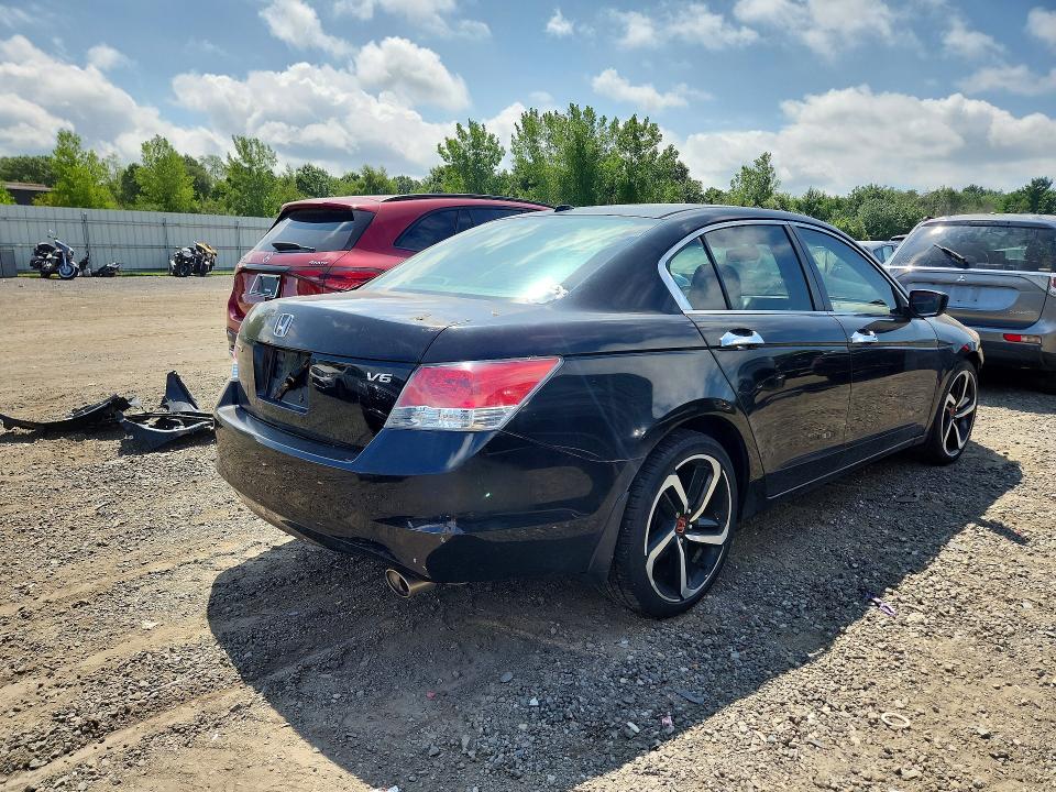 63733926 :رقم المزاد ، 1HGCP3F89AA011390 vin ، 2010 Honda Accord مزاد بيع