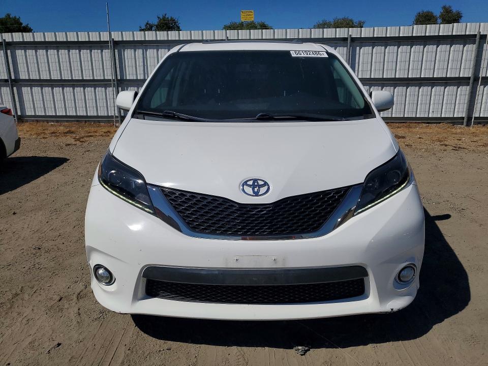 Продаж на аукціоні авто 2016 Toyota Sienna, vin: 5TDXK3DC1GS710207, номер лоту: 66192486