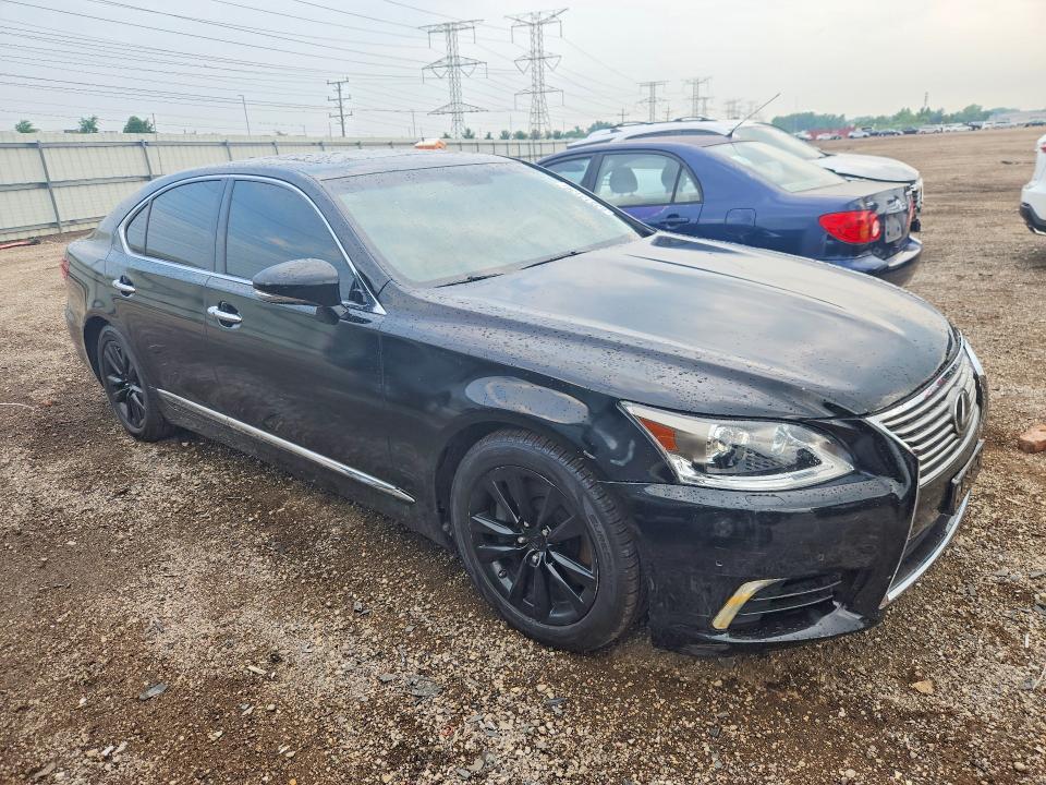 63513136 :رقم المزاد ، JTHCL5EF1G5026763 vin ، 2016 Lexus Ls مزاد بيع
