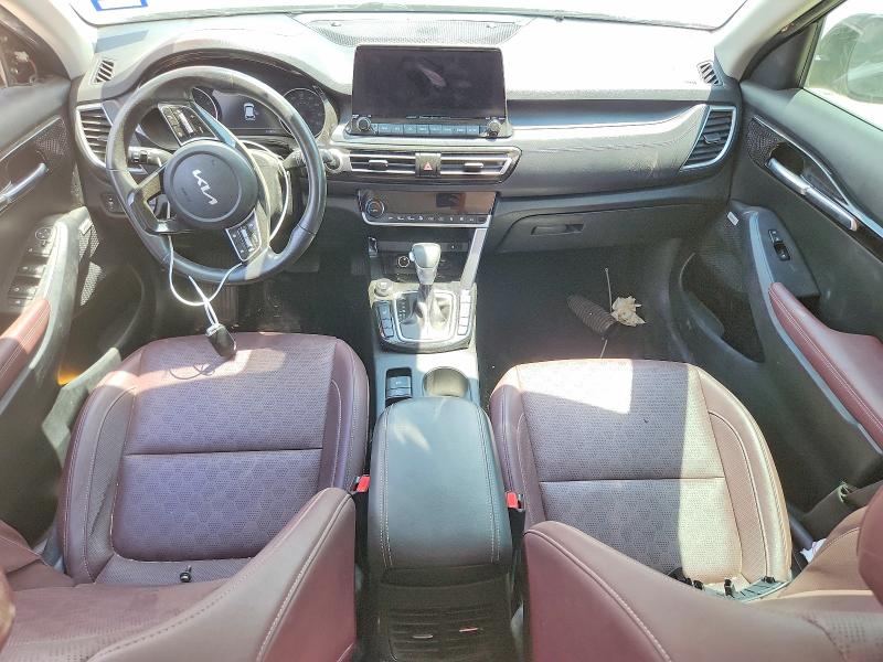 64141516 :رقم المزاد ، KNDETCA22N7242849 vin ، 2022 Kia Seltos مزاد بيع