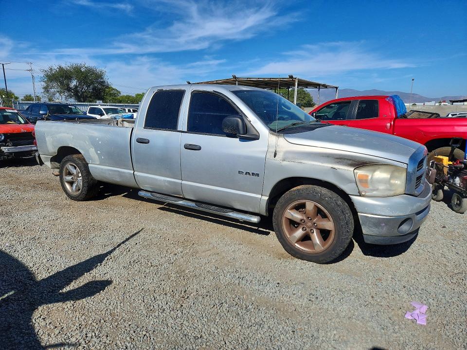 65573396 :رقم المزاد ، 1D7HA182X8J107693 vin ، 2008 Dodge Ram 1500 مزاد بيع