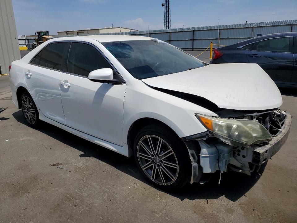 2014 Toyota Camry მანქანა იყიდება აუქციონზე, vin: 4T1BF1FK9EU333380, აუქციონის ნომერი: 63263276