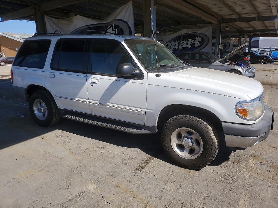 Продажа на аукционе авто 2000 Ford Explorer, vin: 1FMZU73E1YZC43038, номер лота: 64232236