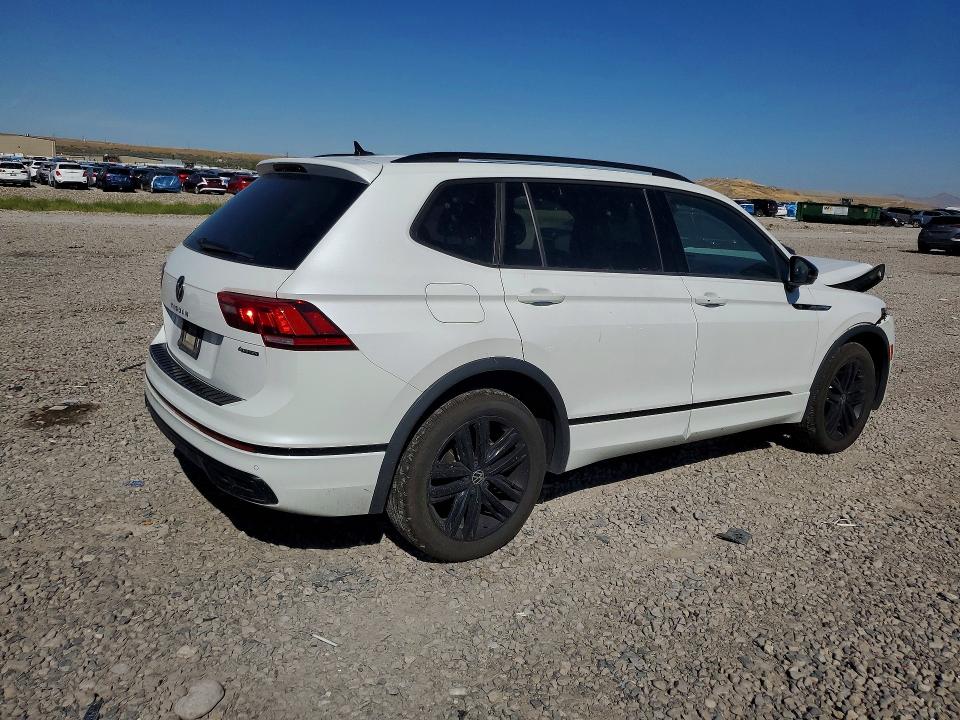 66059456 :رقم المزاد ، 3VV8B7AX6NM066799 vin ، 2022 Volkswagen Tiguan مزاد بيع