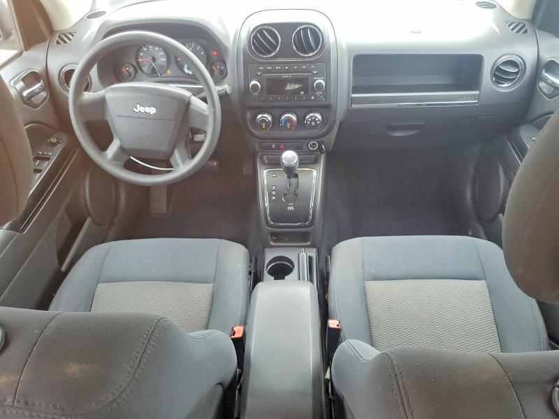 2010 Jeep Compass მანქანა იყიდება აუქციონზე, vin: 1J4NT4FB6AD589704, აუქციონის ნომერი: 65447066