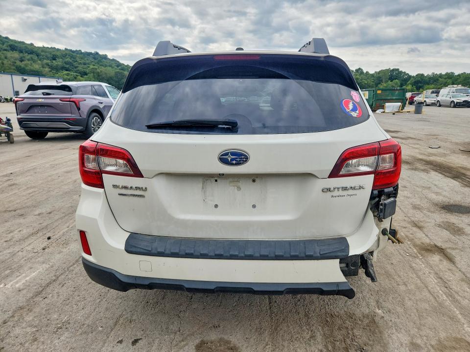 Aukcja sprzedaży 2015 Subaru Outback, vin: 4S4BSBHC1F3326924, numer aukcji: 65492216