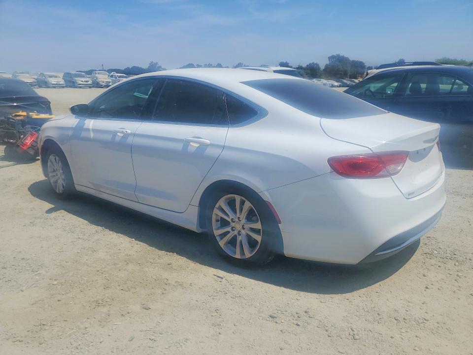 64426996 :رقم المزاد ، 1C3CCCAB9FN741172 vin ، 2015 Chrysler 200 مزاد بيع