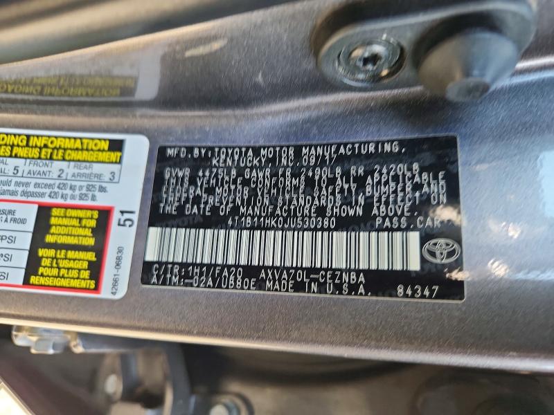 64136416 :رقم المزاد ، 4T1B11HK0JU530380 vin ، 2018 Toyota Camry L/le/xle/se مزاد بيع
