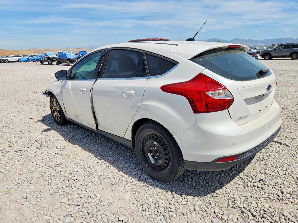 65062136 :رقم المزاد ، 1FADP3N23DL335191 vin ، 2013 Ford Focus مزاد بيع