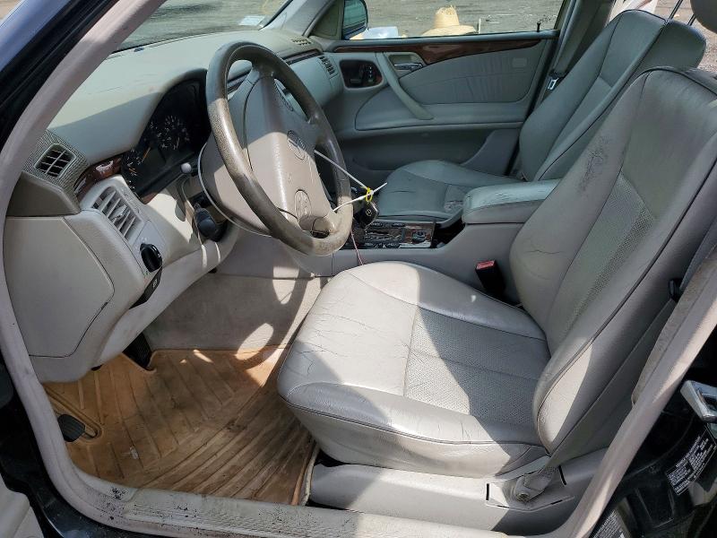 65666546 :رقم المزاد ، WDBJF65J01B340485 vin ، 2001 Mercedes-benz E مزاد بيع