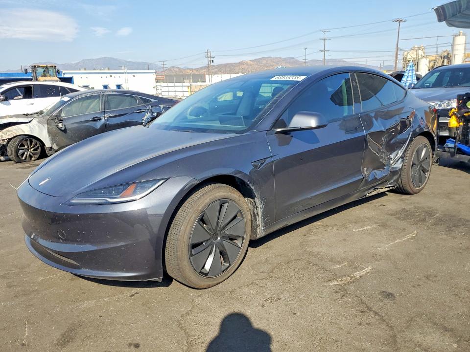 2025 Tesla Model 3 მანქანა იყიდება აუქციონზე, vin: 5YJ3E1EA9SF038188, აუქციონის ნომერი: 63549236