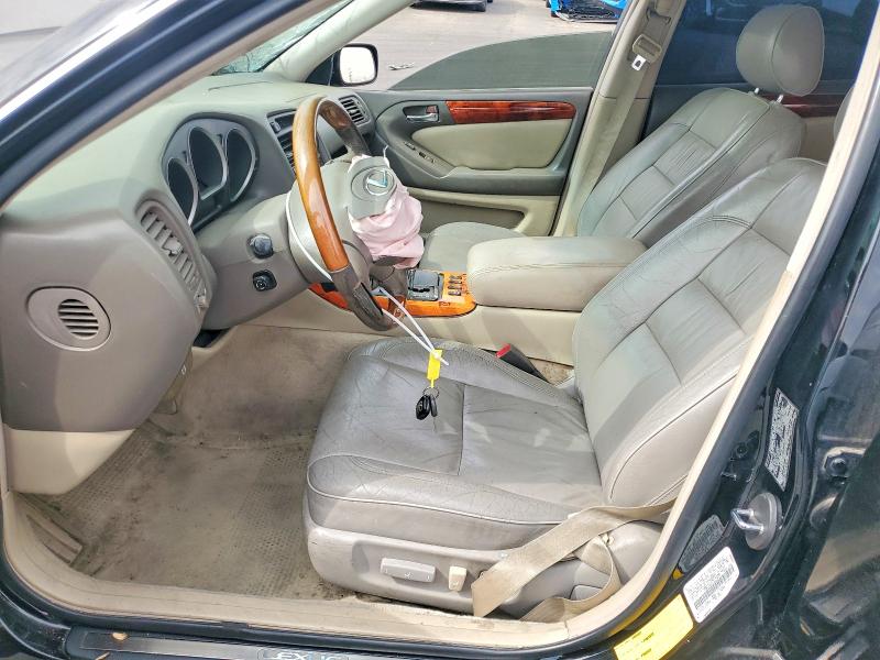 66951446 :رقم المزاد ، JT8BL69S330013433 vin ، 2003 Lexus Es 250 مزاد بيع