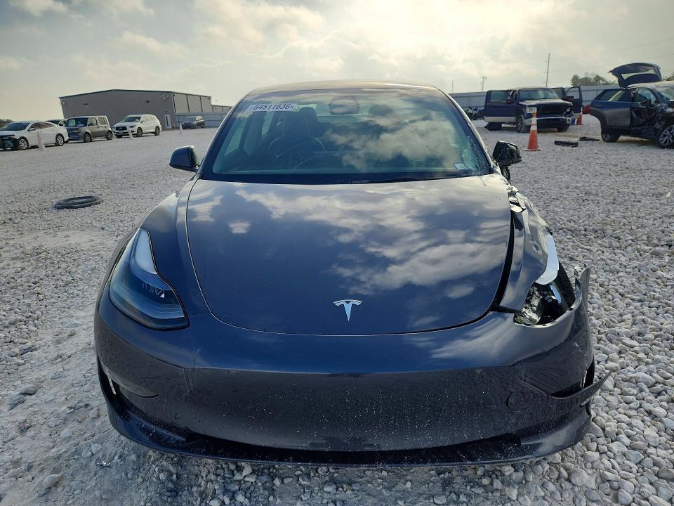64511636 :رقم المزاد ، 5YJ3E1EA5PF696081 vin ، 2023 Tesla Model 3 مزاد بيع
