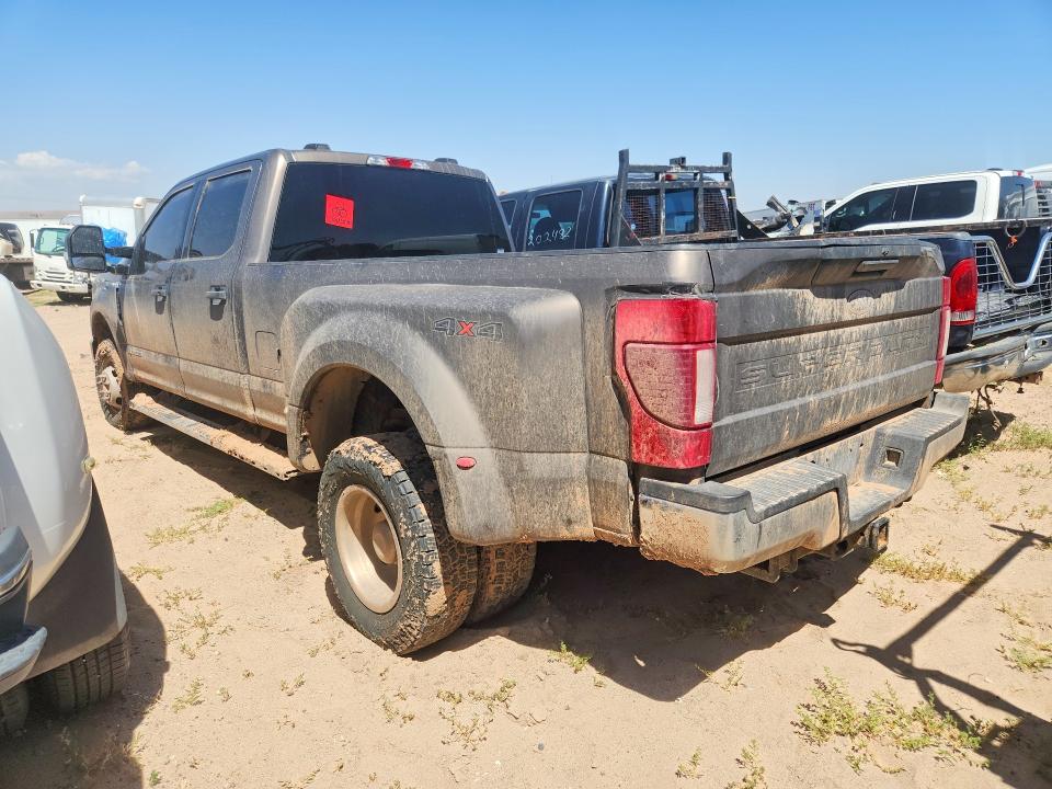 63365596 :رقم المزاد ، 1FT8W3DT5NEG27259 vin ، 2022 Ford F350 مزاد بيع