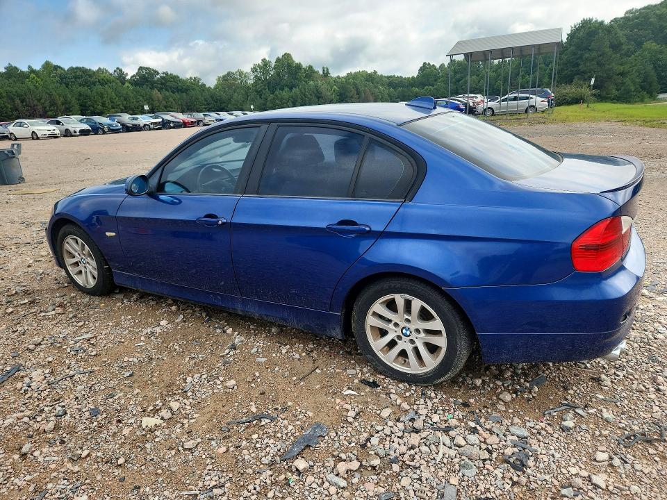 2007 Bmw 328 მანქანა იყიდება აუქციონზე, vin: WBAVC53577FZ75973, აუქციონის ნომერი: 63528436