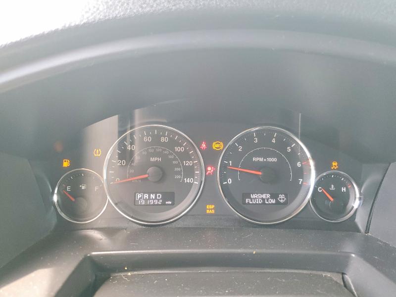 Продаж на аукціоні авто 2010 Jeep Commander, vin: 1J4RG4GK4AC137163, номер лоту: 66218056