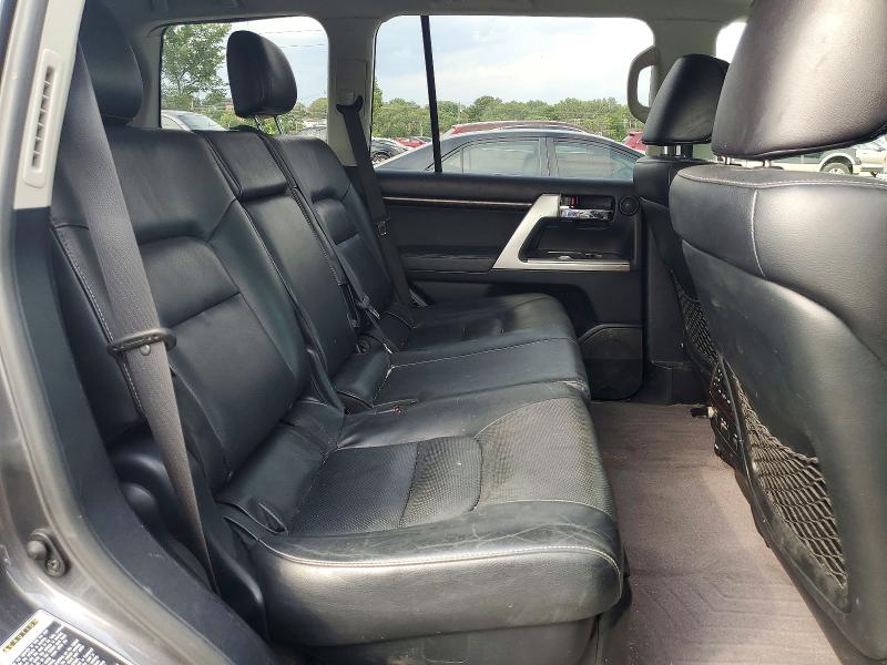 Auction sale of the 2015 Toyota Land Cruiser, vin: JTMHY7AJ8F4031462, lot number: 66094086