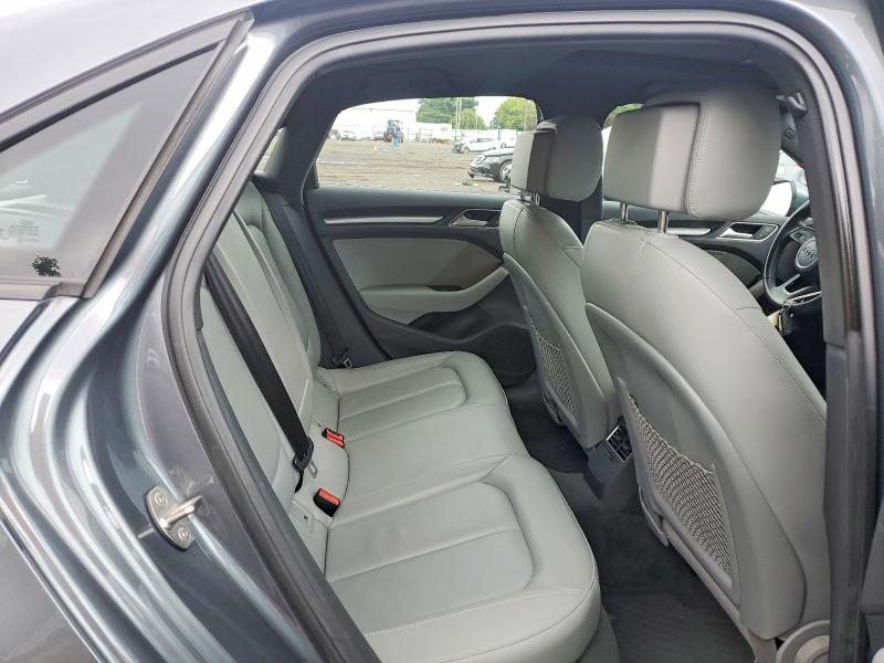 2017 Audi A3 მანქანა იყიდება აუქციონზე, vin: WAUB8GFF2H1052545, აუქციონის ნომერი: 65715076