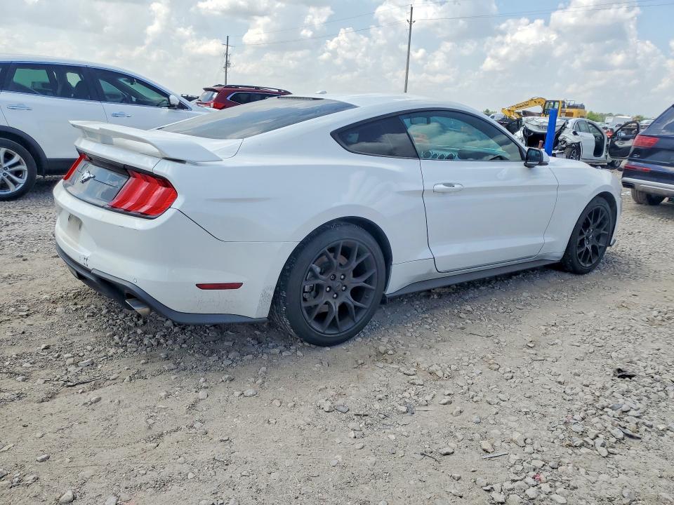 Продаж на аукціоні авто 2018 Ford Mustang, vin: 1FA6P8THXJ5175646, номер лоту: 63523636