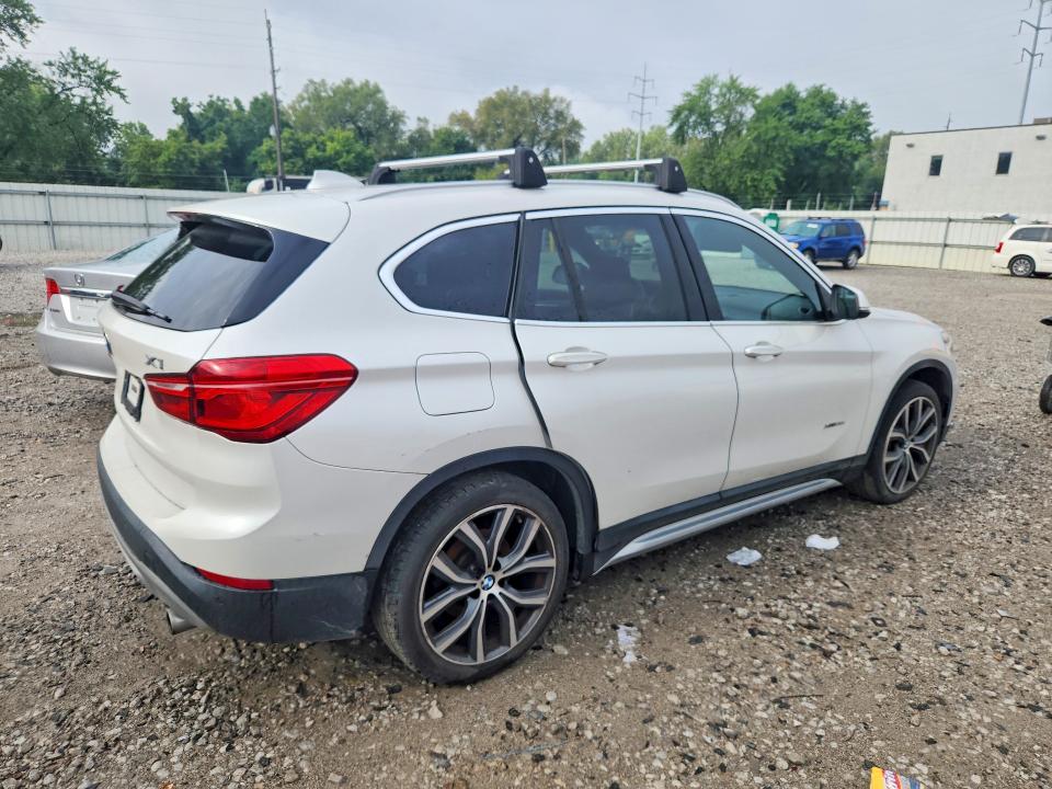 65096206 :رقم المزاد ، WBXHT3C36GP881907 vin ، 2016 Bmw X1 مزاد بيع
