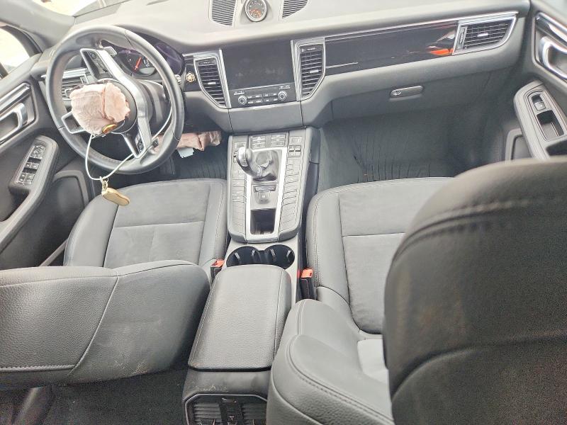 66586126 :رقم المزاد ، WP1AA2A58JLB16617 vin ، 2018 Porsche Macan مزاد بيع
