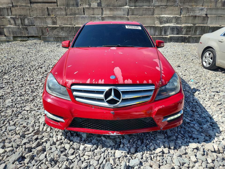 Продажа на аукционе авто 2013 Mercedes-benz C, vin: WDDGF4HB5DA790850, номер лота: 64993026