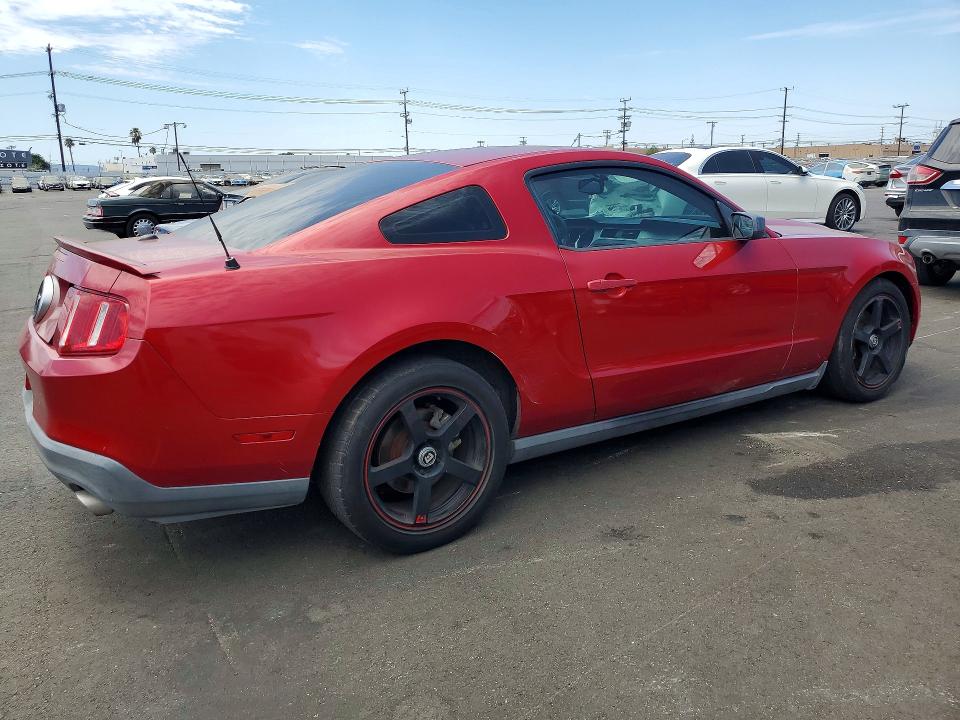 2011 Ford Mustang მანქანა იყიდება აუქციონზე, vin: 1ZVBP8AM0B5120291, აუქციონის ნომერი: 64363126