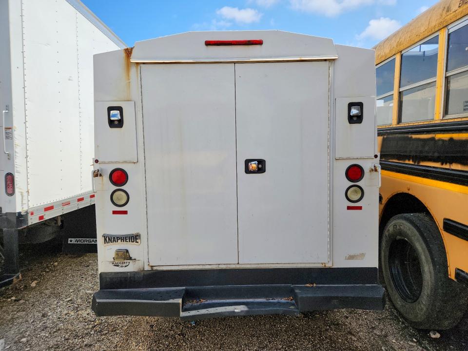63346976 :رقم المزاد ، 1GB0GRFF0H1164855 vin ، 2017 Chevrolet Express G3500 مزاد بيع