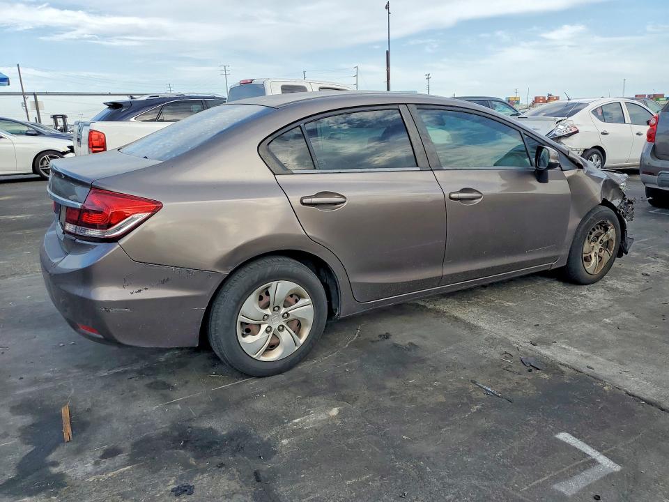 2013 Honda Civic მანქანა იყიდება აუქციონზე, vin: 2HGFB2F54DH547326, აუქციონის ნომერი: 66847466