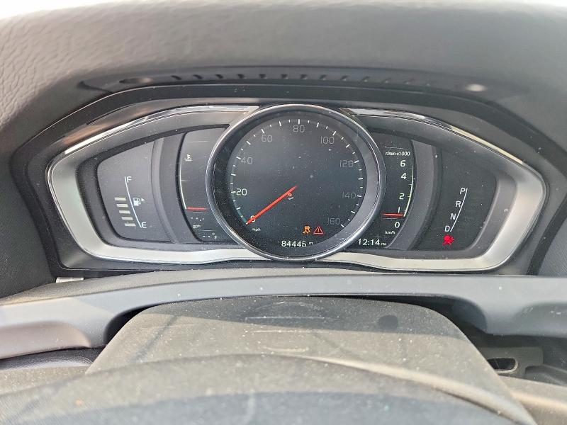 Продажа на аукционе авто 2017 Volvo S60, vin: YV126MFL5H2432075, номер лота: 63704186