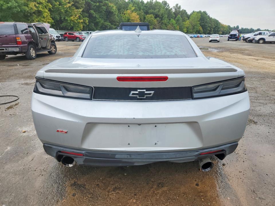 64514346 :رقم المزاد ، 1G1FB1RX7J0188939 vin ، 2018 Chevrolet Camaro مزاد بيع