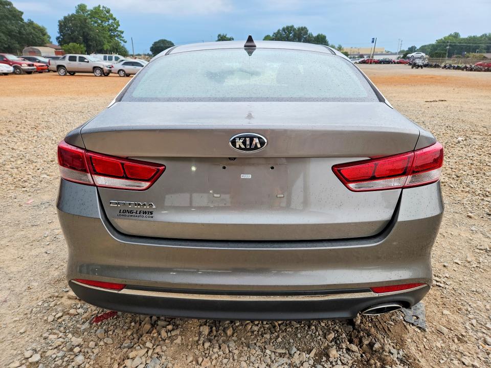 66752406 :رقم المزاد ، 5XXGT4L37HG154248 vin ، 2017 Kia Optima مزاد بيع