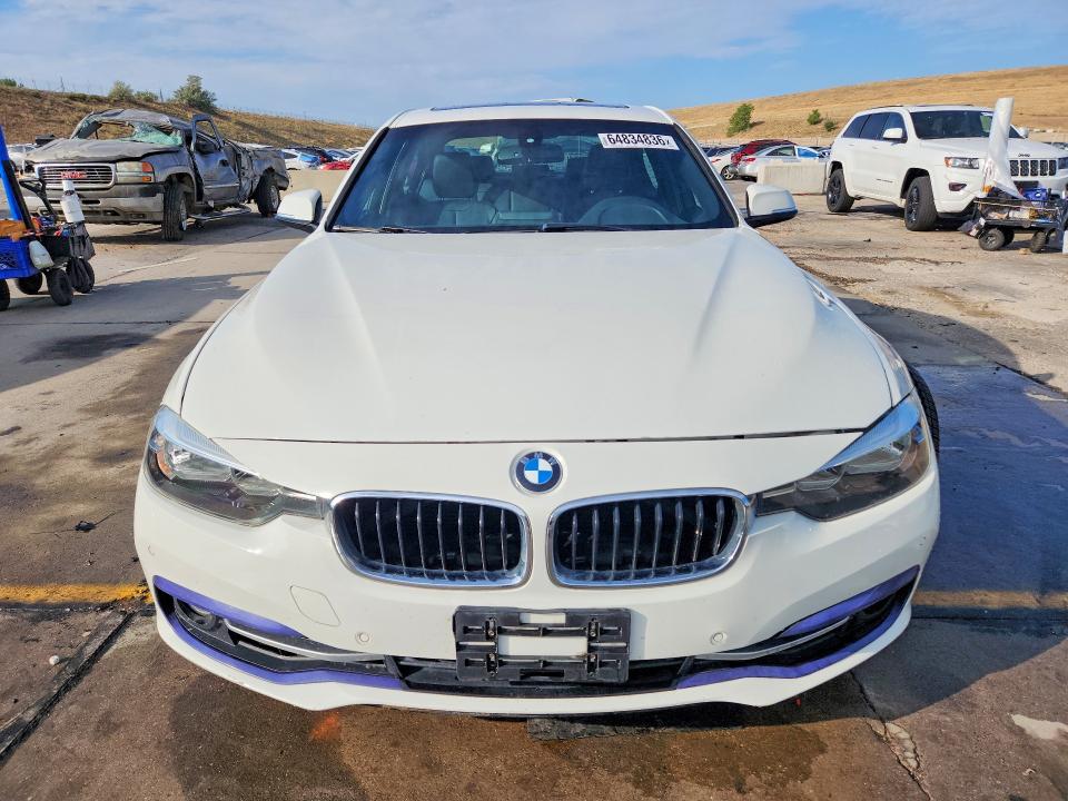 2016 Bmw 328 მანქანა იყიდება აუქციონზე, vin: WBA8E3C51GK503559, აუქციონის ნომერი: 64834836