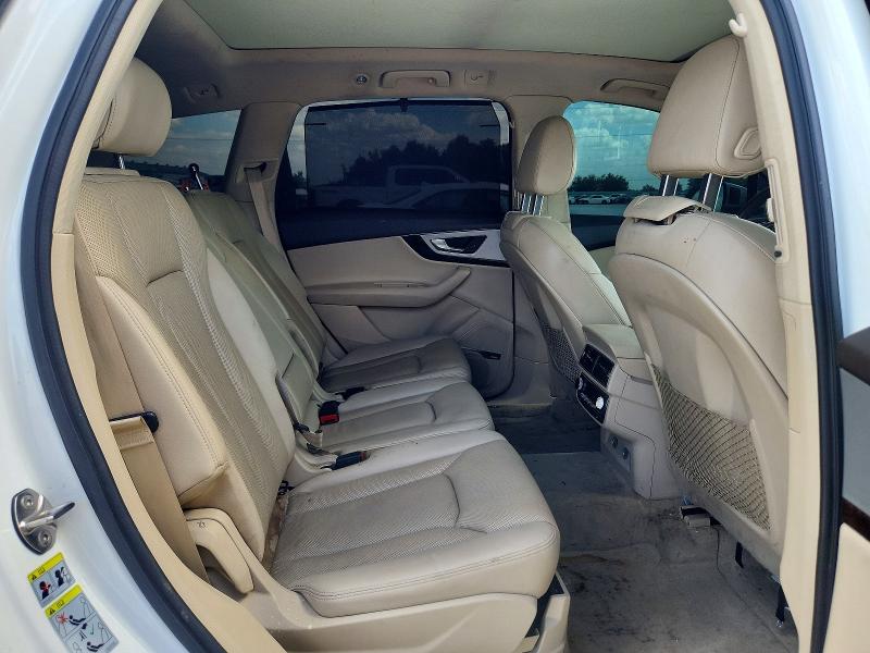 65891836 :رقم المزاد ، WA1LHAF70KD043274 vin ، 2019 Audi Q7 مزاد بيع