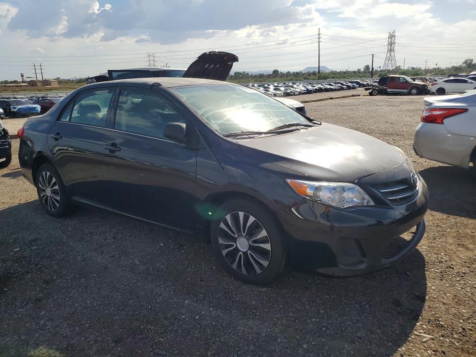 66580676 :رقم المزاد ، 5YFBU4EE3DP110853 vin ، 2013 Toyota Corolla مزاد بيع