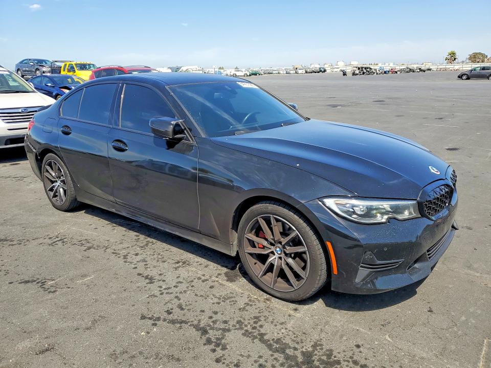 2019 Bmw 330i მანქანა იყიდება აუქციონზე, vin: 3MW5R1J5XK8B03038, აუქციონის ნომერი: 64261666