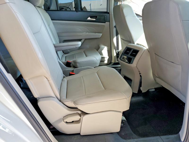 64830676 :رقم المزاد ، 1V2JR2CA6MC602754 vin ، 2021 Volkswagen Atlas مزاد بيع