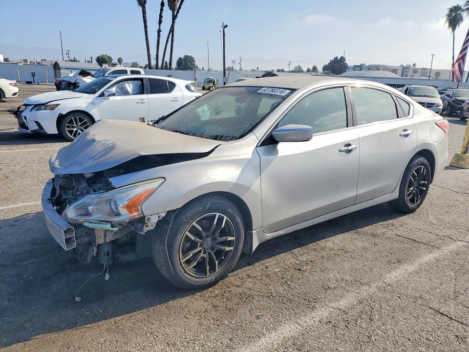 2015 Nissan Altima მანქანა იყიდება აუქციონზე, vin: 1N4AL3AP5FC477285, აუქციონის ნომერი: 63780316