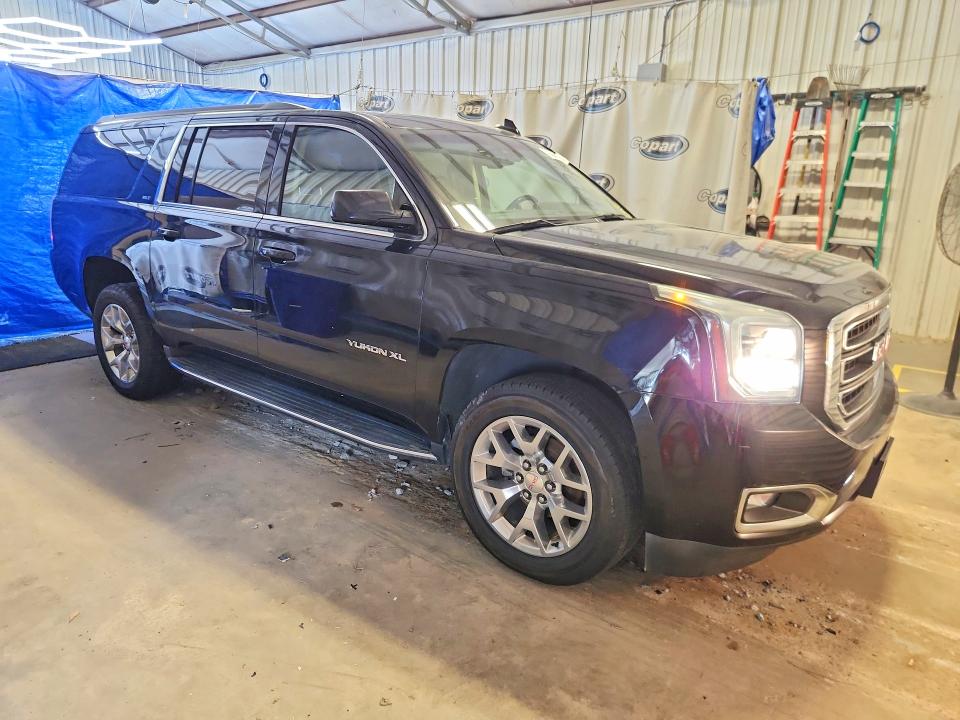 65668236 :رقم المزاد ، 1GKS1GKCXJR375868 vin ، 2018 Gmc Yukon Xl مزاد بيع