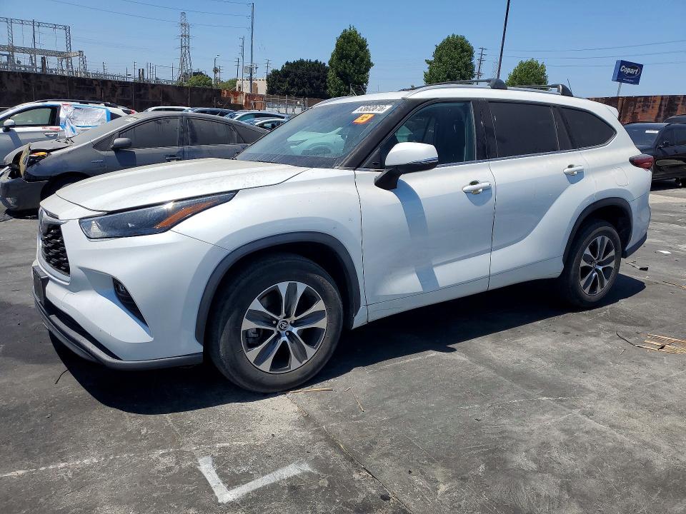Aukcja sprzedaży 2022 Toyota Highlander Hybrid, vin: 5TDHARAH0NS514198, numer aukcji: 63603616