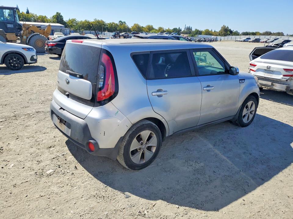 2016 Kia Soul მანქანა იყიდება აუქციონზე, vin: KNDJN2A22G7858945, აუქციონის ნომერი: 65658626