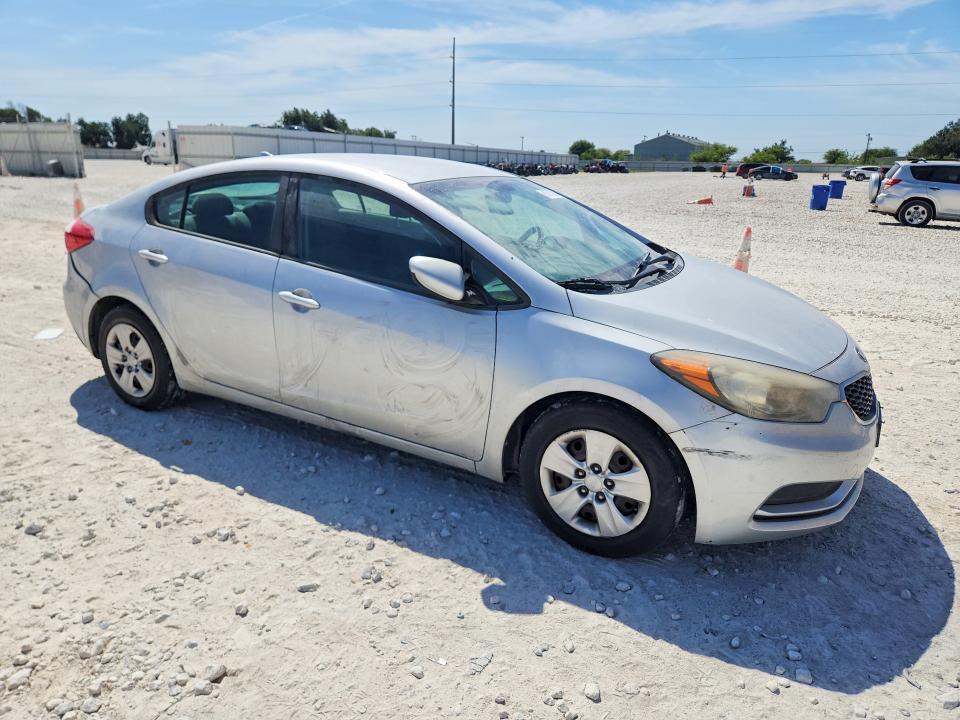 2016 Kia Forte მანქანა იყიდება აუქციონზე, vin: KNAFK4A60G5610571, აუქციონის ნომერი: 65753066