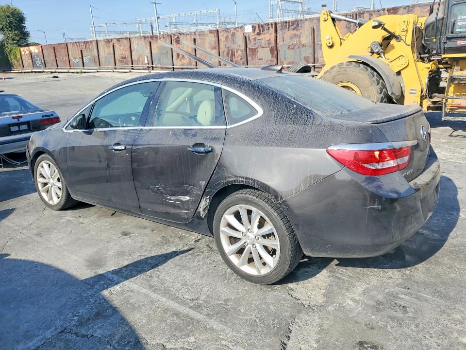 63323866 :رقم المزاد ، 1G4PS5SK2G4125049 vin ، 2016 Buick Verano مزاد بيع