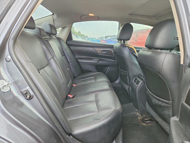 67134786 :رقم المزاد ، 1N4AL3AP4EN261074 vin ، 2014 Nissan Altima مزاد بيع