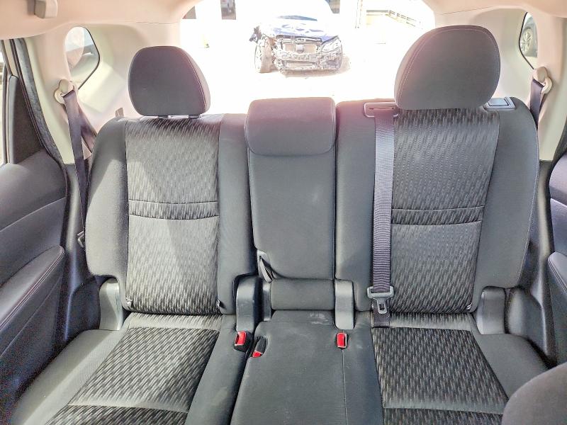 Продаж на аукціоні авто 2017 Nissan Rogue, vin: KNMAT2MV1HP513743, номер лоту: 64030956