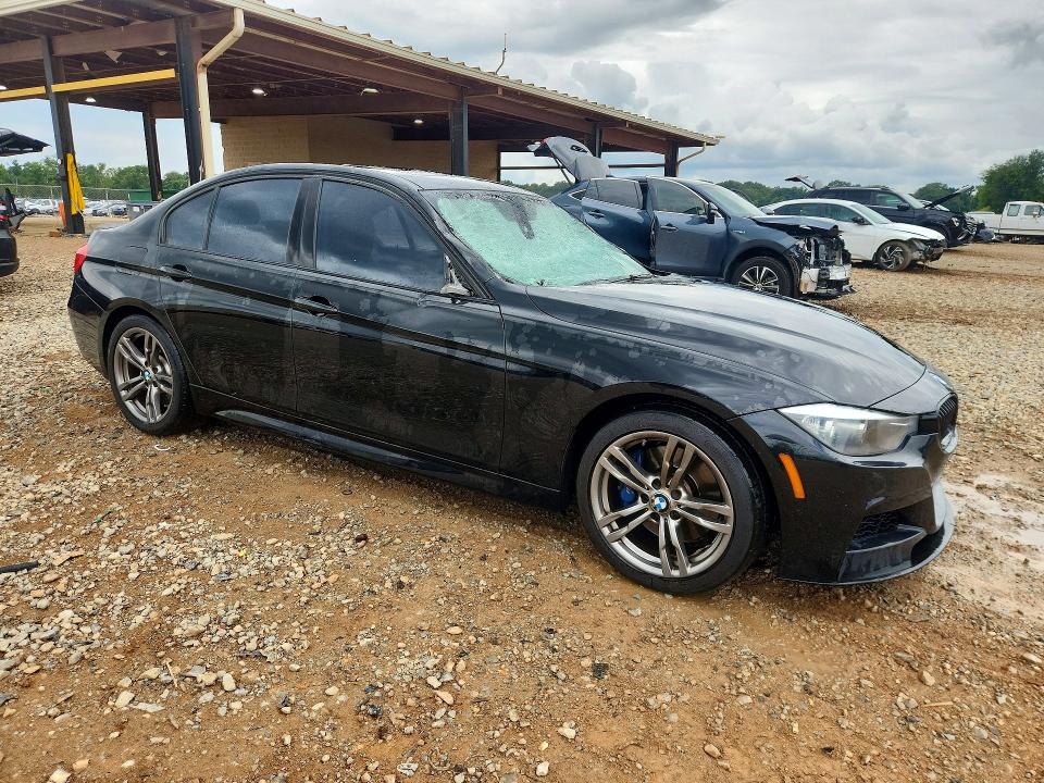 63315586 :رقم المزاد ، WBA3A5C53FP605495 vin ، 2015 Bmw 328 مزاد بيع