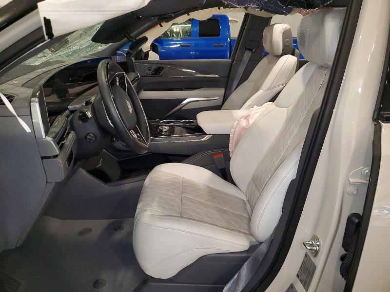 2026 Cadillac Escalade Iq მანქანა იყიდება აუქციონზე, vin: 1GYTEEKLXTU103548, აუქციონის ნომერი: 63190246