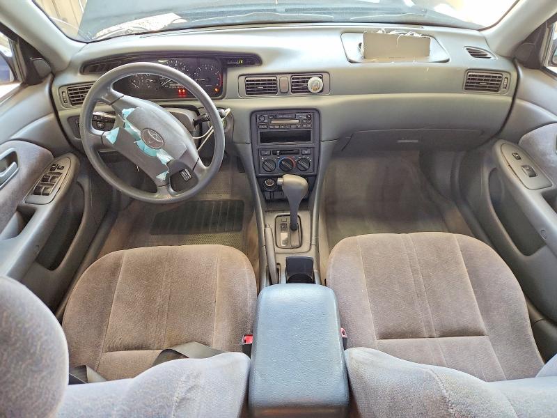 1998 Toyota Camry მანქანა იყიდება აუქციონზე, vin: 4T1BG28K0WU363823, აუქციონის ნომერი: 66741126