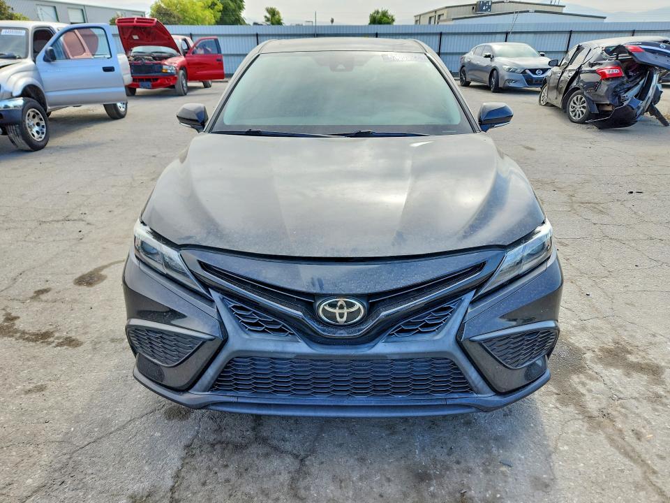 2021 Toyota Camry მანქანა იყიდება აუქციონზე, vin: 4T1T11AK0MU474881, აუქციონის ნომერი: 63005746
